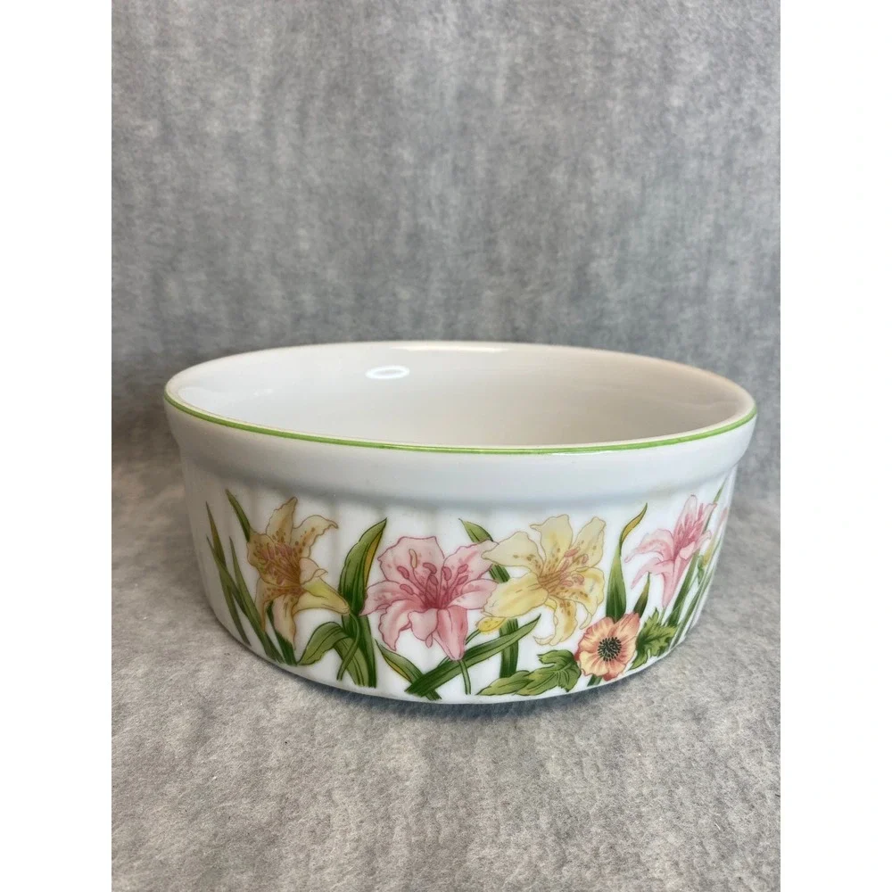 VTG Stafford Jade Lily Fine Porcelain Lge Ovenware Souffle Casserole Dish Floral